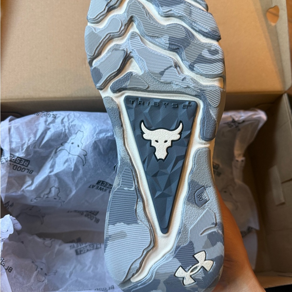 Project Rock 8 size 12 gray